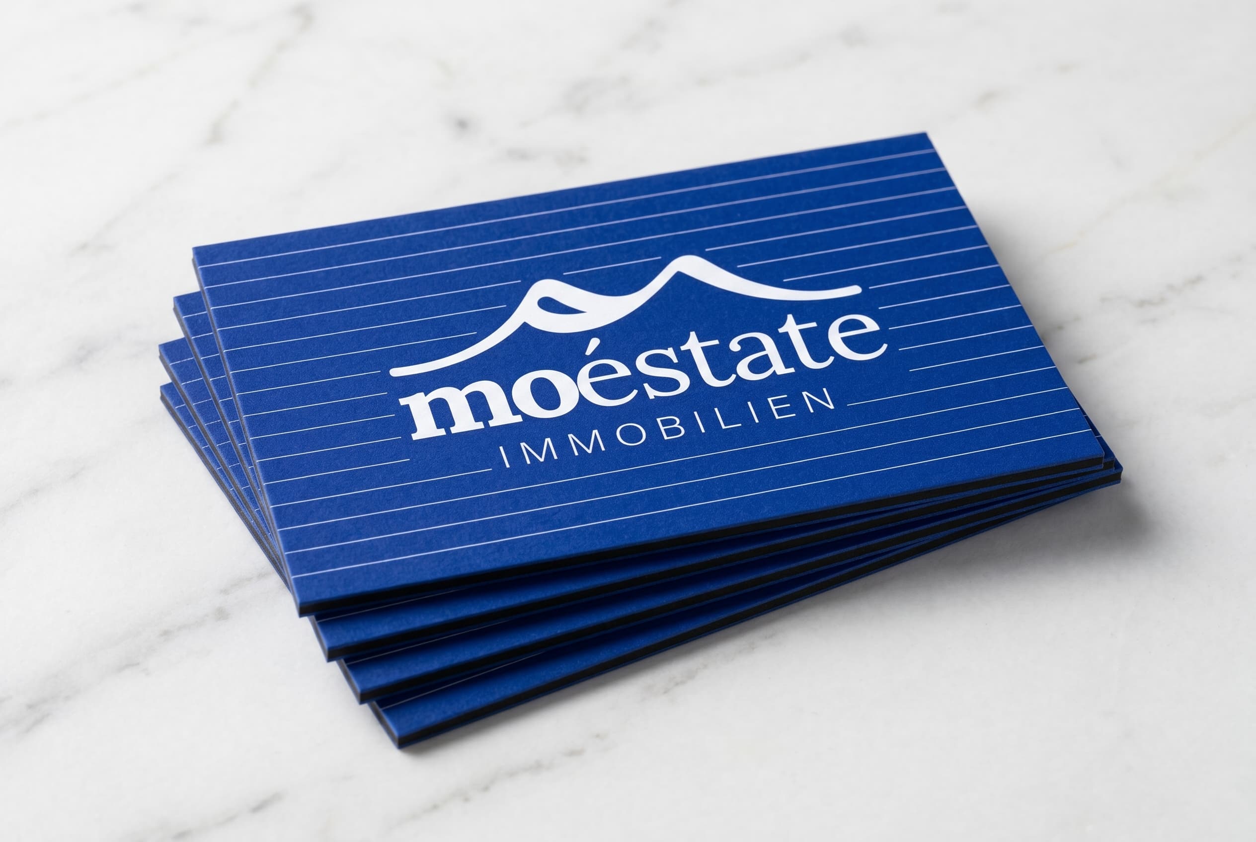 Exklusiv Vorderseite Kobalt Weiße Pinstripes