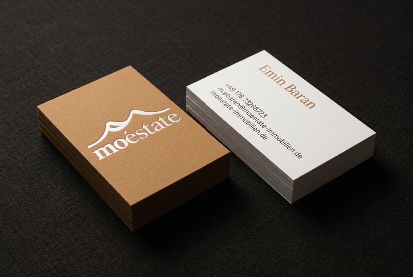 Exklusiv Rückseite Kraft Braun Creme Zwei Stacks Portrait